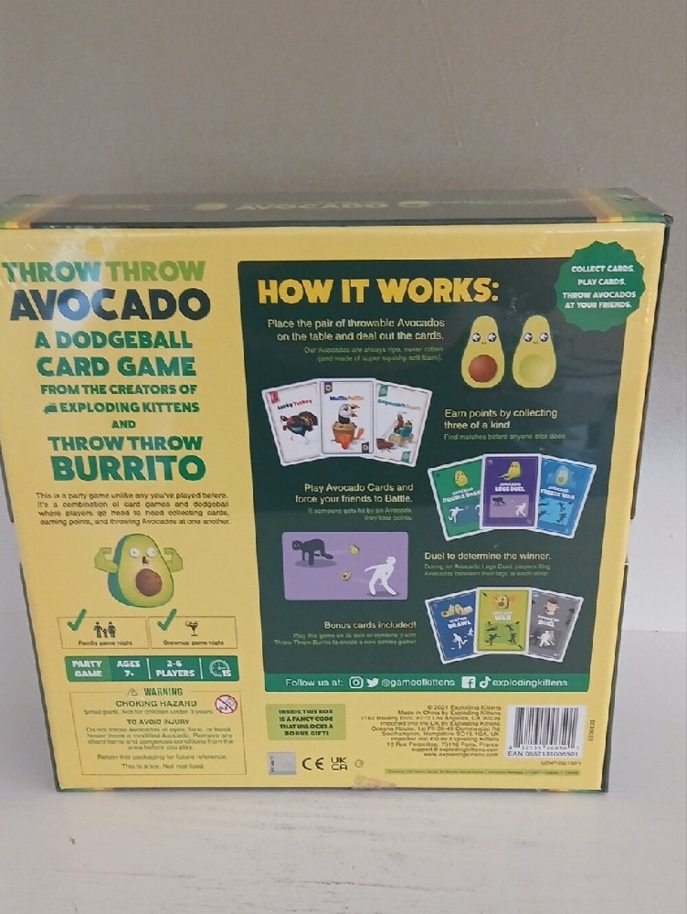 Throw Throw Avocado Kids Game - Green Avocado Tossing Set - Picture 4 of 4